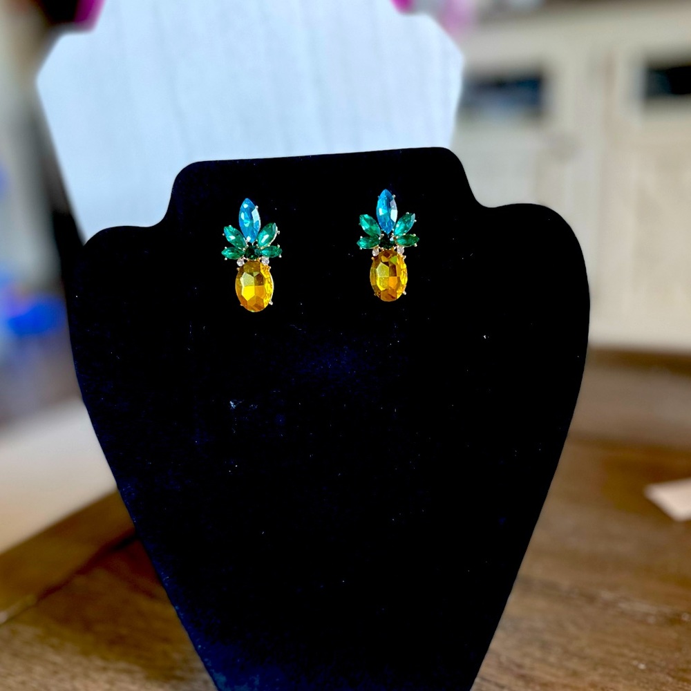 Pineapple earrings
